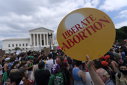 Imaginea articolului O fetiţă de doar 10 ani nu a putut face avort după interdicţia întreruperii de sarcină în SUA