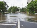 Imaginea articolului Zeci de mii de locuitori sunt evacuaţi din suburbiile oraşului Sydney din cauza inundaţiilor VIDEO