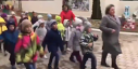 Imaginea articolului Putin scoate copii de grădiniţă la parada de 9 mai. Imagini de la repetiţii