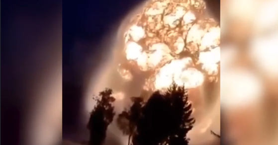 Imaginea articolului Explozie puternică pe frontul din Ucraina, la un depozit: erau arme nucleare înăuntru. Reacţii din Europa privind posibilul nor radioactiv
