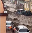 Imaginea articolului VIDEO Inundaţii puternice în Caraş-Severin: Străzi inundate în Reşiţa