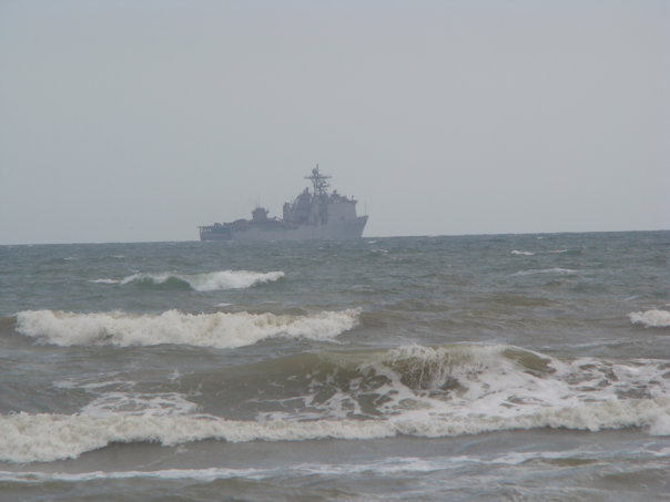 Imaginea articolului O navă militară şi un elicopter vor inspecta litoralul românesc de la Constanţa la Mangalia