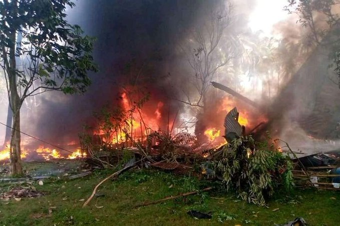 Imaginea articolului Cel puţin zece morţi după prăbuşirea unui avion în Malaysia