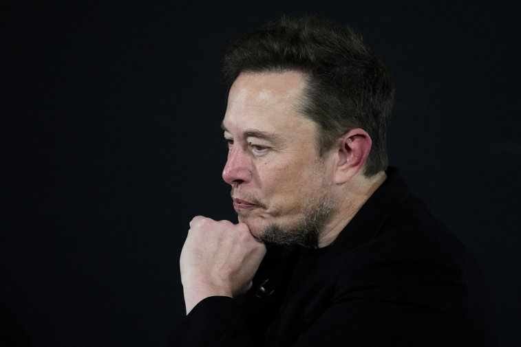 Imaginea articolului Elon Musk recunoaşte că foloseşte ketamina. Interviul liber, aruncat în măruntaiele internetului