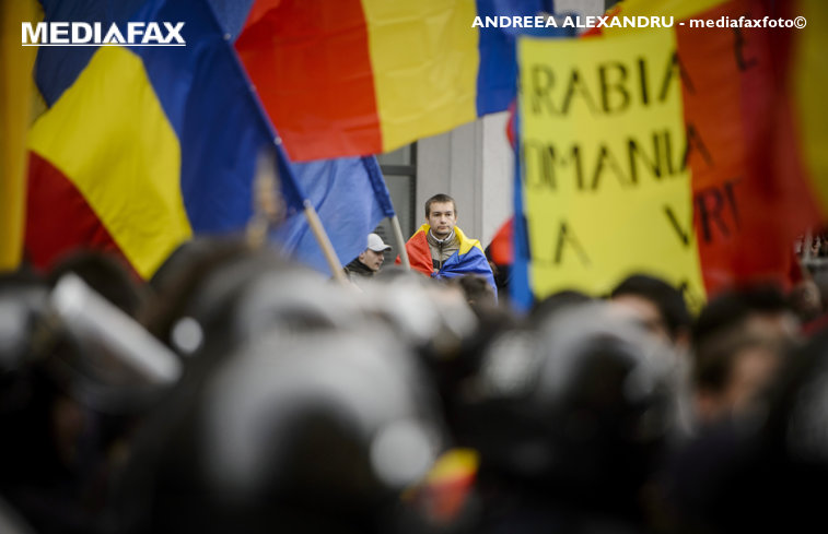 Imaginea articolului 106 ani de la unirea Basarabiei cu România. Momentul, marcat de un protest-manifest adresat lui Iohannis şi lui Ciolacu