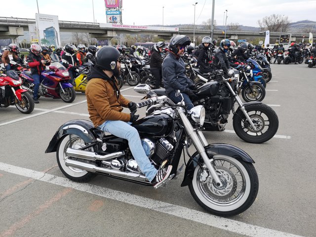 Marşul motocicletelor reconfigurează sâmbătă traseul în Bucureşti|EpicNews