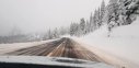 Imaginea articolului Maramureş. A nins în Pasul Prislop. Drumarii au intervenit cu utilaje şi material antiderapant