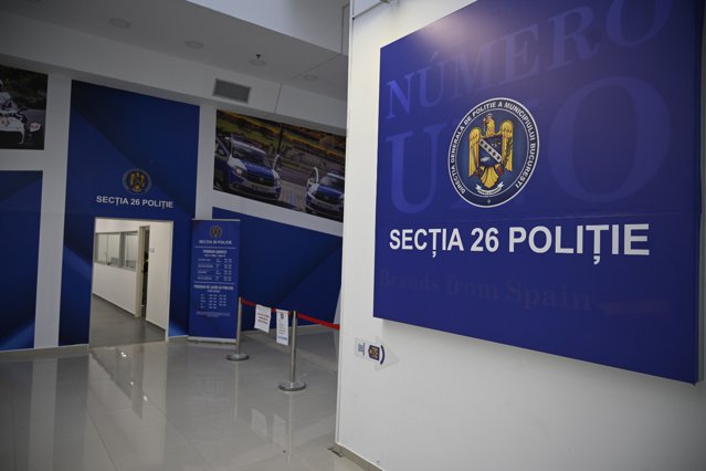 Sectorul 4 al Municipiului Bucureşti a adus Secţia 26 de Poliţie în Mall Grand Arena - ADVERTORIAL
|EpicNews
