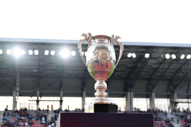 FRF a anunţat echipele care au primit licenţă pentru participarea în cupele europene. Situaţia de la Corvinul Hunedoara - finalistă în Cupa României|EpicNews