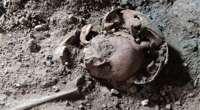 Cinci schelete fără mâini şi picioare găsite în faţa casei liderului nazist Hermann Göring|EpicNews
