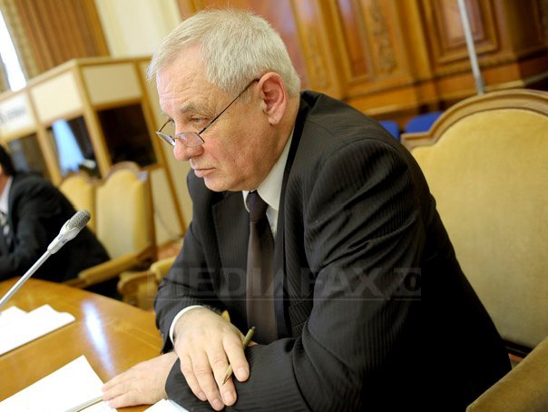 Imaginea articolului Deputaţii din Comisie au menţinut sistemul de calculare a pensiilor propus de Guvern