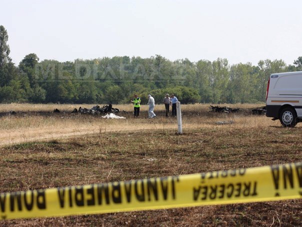 Imaginea articolului Martori la accidentul aviatic de la Craiova: Avionul era în flăcări încă de când se afla în aer, iar copilotul nu s-a catapultat