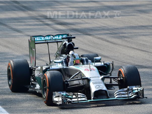 Imaginea articolului Lewis Hamilton a obţinut în China a 35-a victorie din carieră