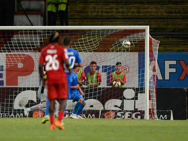 Imaginea articolului Dinamo a învins CS Universitatea Craiova, scor 1-0, în Liga I