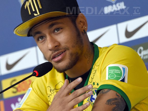 Imaginea articolului Neymar îşi va prelungi contractul FC Barcelona până în 2020 (presă)