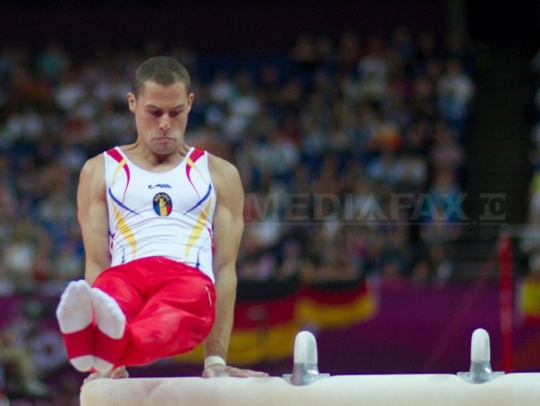 Imaginea articolului CM gimnastică: Echipa masculină a României, locul 14 în calificări, va evolua în turneul preolimpic. Cristian Băţagă, în finală la individual-compus, Marian Drăgulescu la sărituri