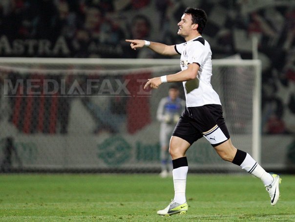 Imaginea articolului Premiile AFAN: Budescu - cel mai bun fotbalist, Şumudică - cel mai bun antrenor