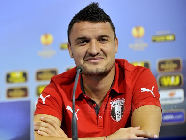 Imaginea articolului Budescu: Dacă m-aş duce la Steaua aş ajuta ambele echipe