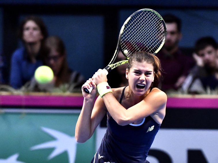 Imaginea articolului Sorana Cîrstea, învinsă de Dominika Cibulkova în runda inaugurală a turneului de la Sankt Petersburg
