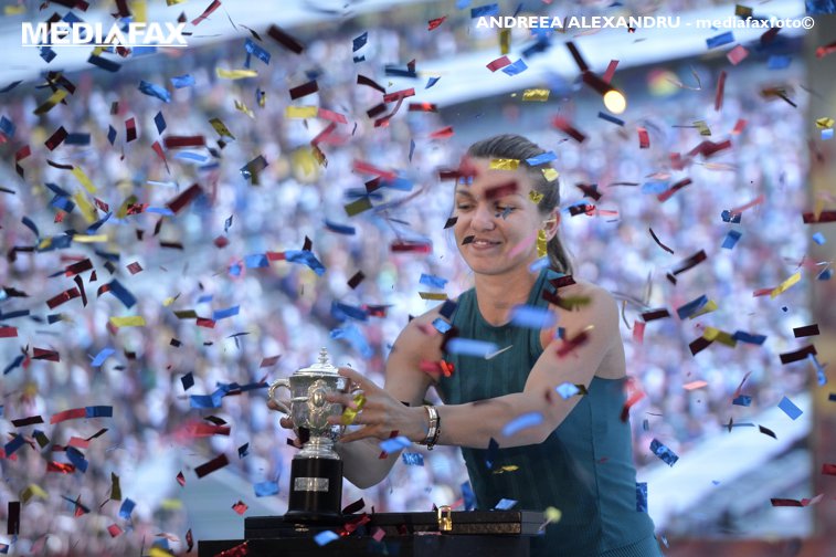 Imaginea articolului Simona Halep şi Mihaela Buzărnescu, premiantele lunii mai în tenisul mondial