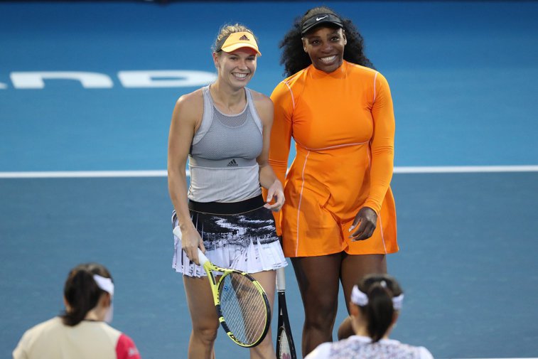 Imaginea articolului Serena Williams şi Caroline Wozniacki s-au calificat în sferturile probei de dublu din Auckland