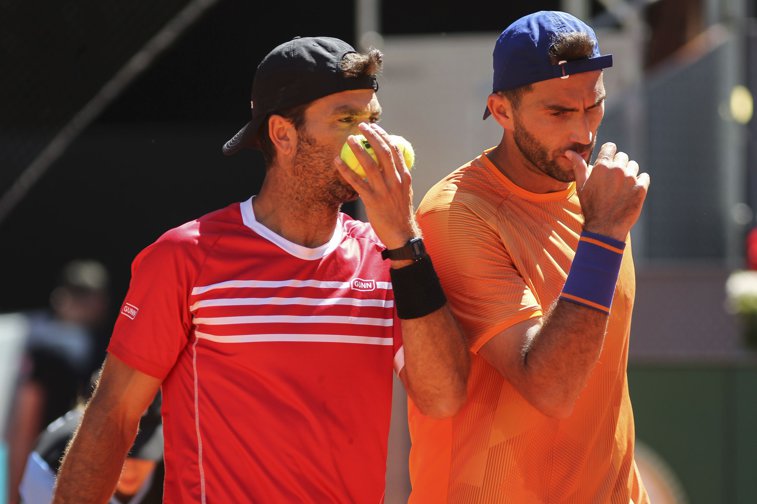 Imaginea articolului Horia Tecău şi Jean-Julien Rojer, în sferturile de finală ale turneului din Montpellier