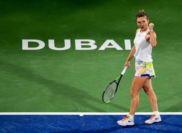 Imaginea articolului Simona Halep, campioană la Dubai după un meci dramatic. Românca a câştigat primul său titlu din acest an