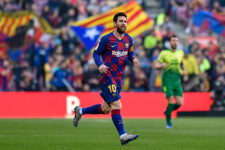 Imaginea articolului Messi a îngenuncheat-o pe Eibar, gol după gol. Argentinianul a condus Barcelona către victorie într-un meci de senzaţie 