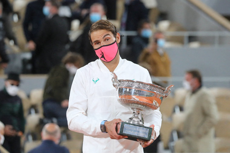 Imaginea articolului Regele zgurii cucereşte din nou Parisul. Rafael Nadal îl învinge pe Novak Djokovic în finala Roland Garros 