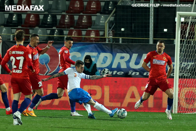 Imaginea articolului Confruntarea Craiova – FCSB. Echipa lui Toni Petrea vrea să revină pe primul loc în Liga 1