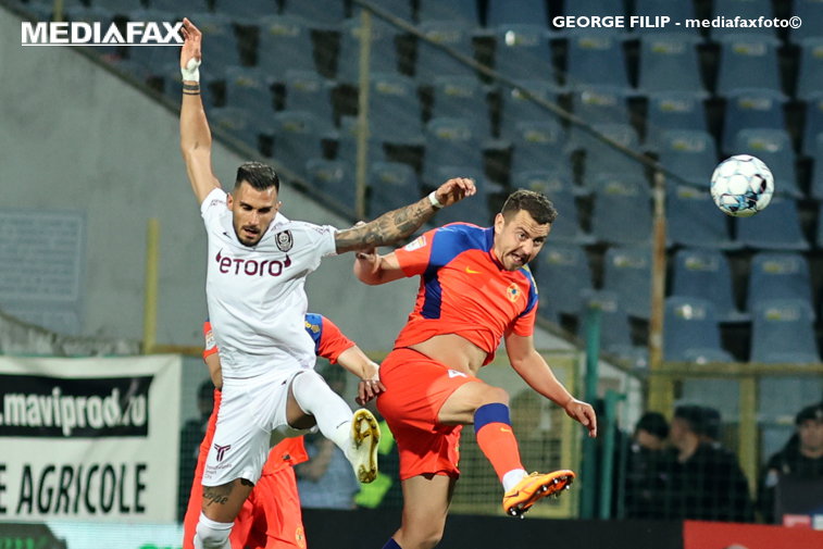 Imaginea articolului Victorie de palmares. FCSB câştigă derby-ul cu CFR Cluj, dar titlul rămâne în Gruia
