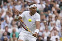 Imaginea articolului Spirit de luptător. Nadal joacă semifinala cu Kyrgios la Wimbledon, în ciuda unei leziuni musculare abdominale de 7 mm