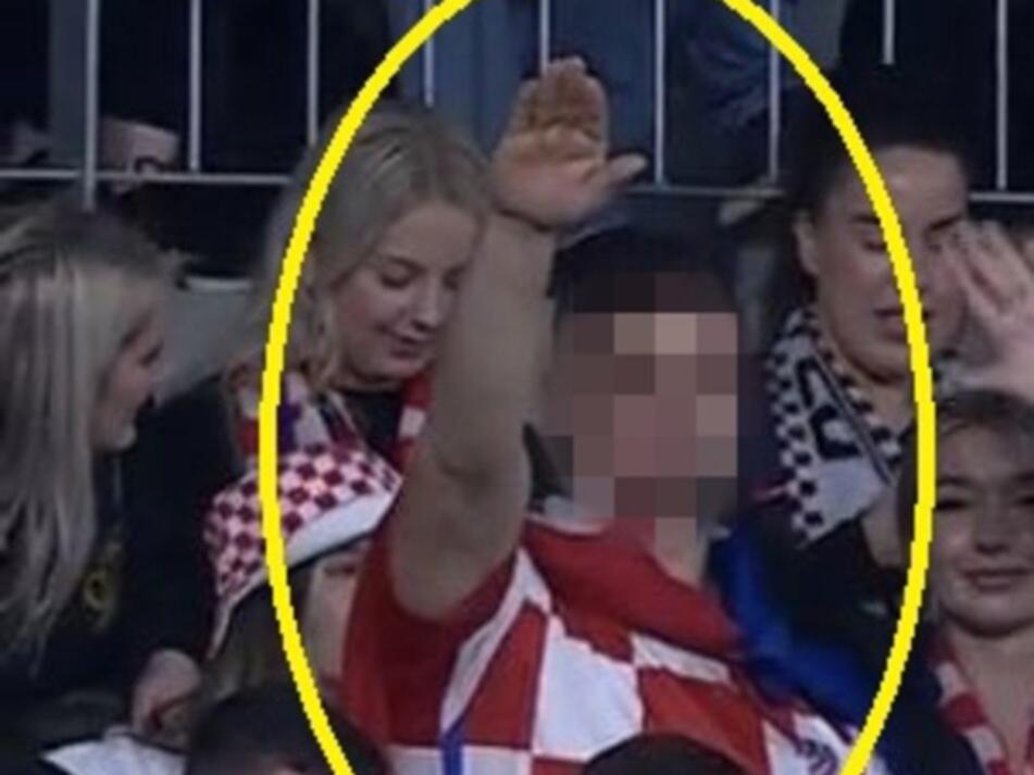 Simboluri şi saluturi naziste în timpul finalei Cupei Australiei la fotbal