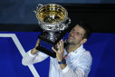 Imaginea articolului "Cea mai mare victorie din viaţa mea". Discursul lui Djokovic după câştigarea celui de al 10-lea trofeu la Melbourne