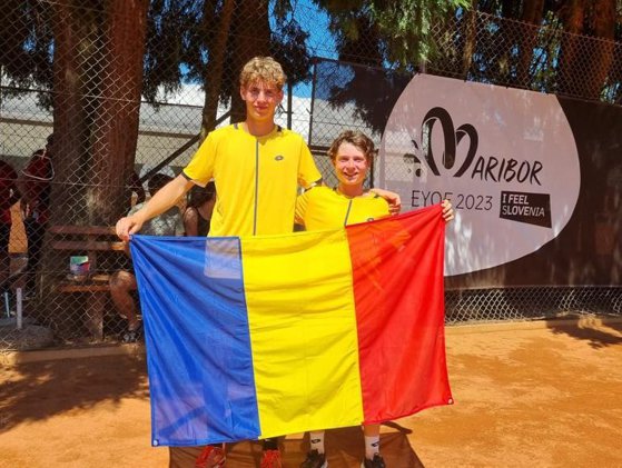 Imaginea articolului România a obţinut medalie de argint la tenis, dublu băieţi