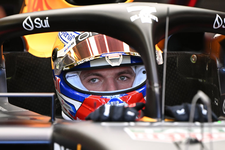 Imaginea articolului Verstappen, în pole position în faţa lui Sainz la Marele Premiu al Australiei
