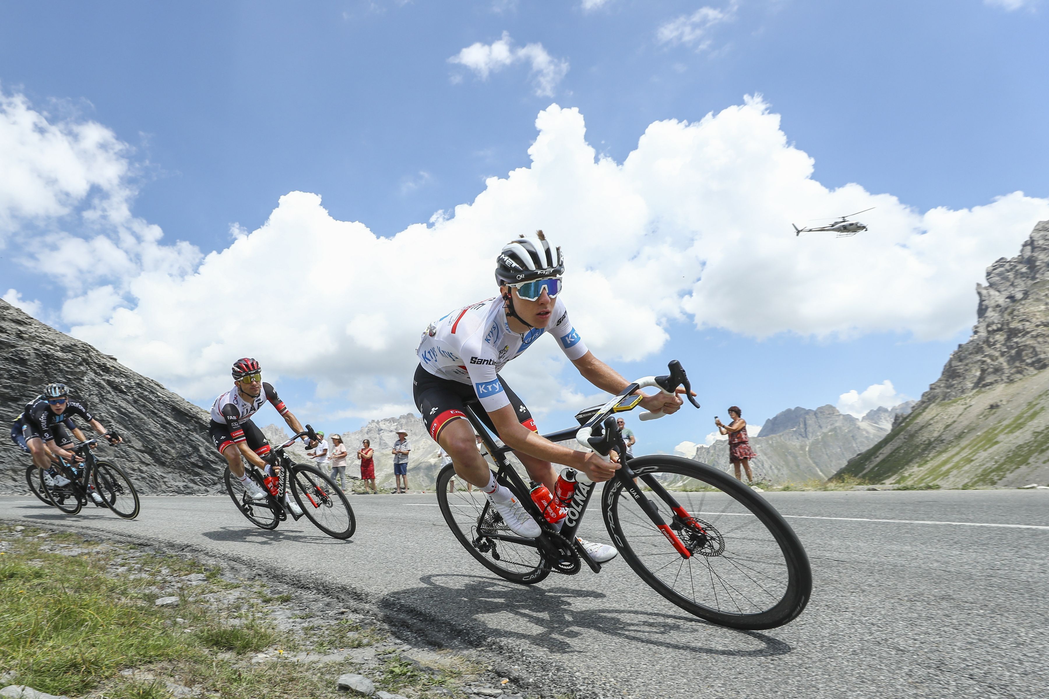Pogacar câştigă a doua etapă din Giro D'Italia şi devine lider în clasamentul general