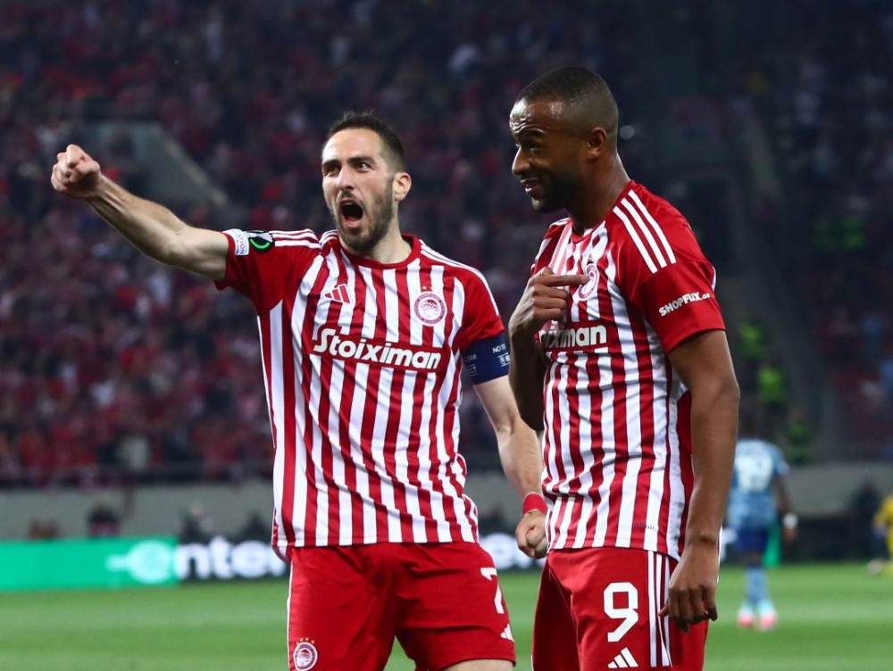 Olympiakos trece fără probleme de Aston Villa şi se califică în finala Europa Conference League
