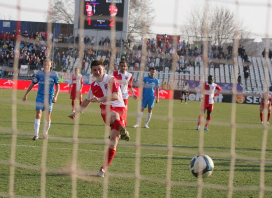 Oţelul Galaţi - Dinamo Bucureşti, scor 2-3, în Liga I