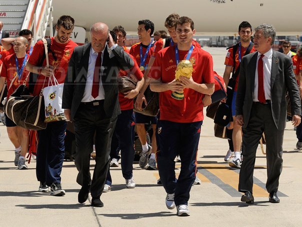 Imaginea articolului Delegaţia Spaniei s-a întors la Madrid