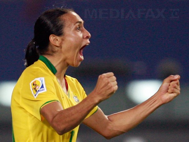 Imaginea articolului Brazilianca Marta Vieira da Silva a primit Balonul de Aur FIFA 2010