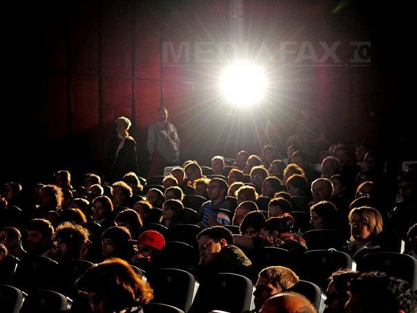 Imaginea articolului Directorul RADEF: Proiecţia de filme româneşti în cinematografe, în pericol dacă ele se vor privatiza