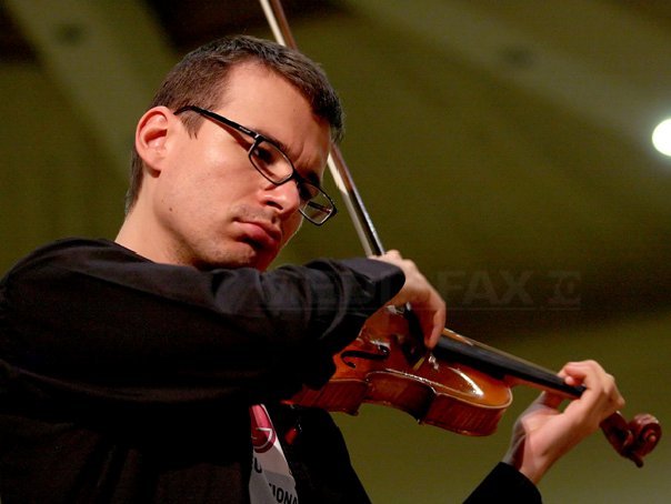 Imaginea articolului Alexandru Tomescu va susţine un concert pentru persoanele cu dizabilităţi pe 14 ianuarie, la Opera Naţională