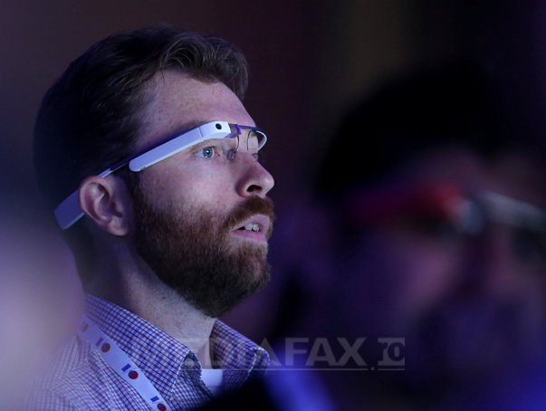 Imaginea articolului Ochelarii GOOGLE: Compania a interzis orice material pornografic pe Google Glass