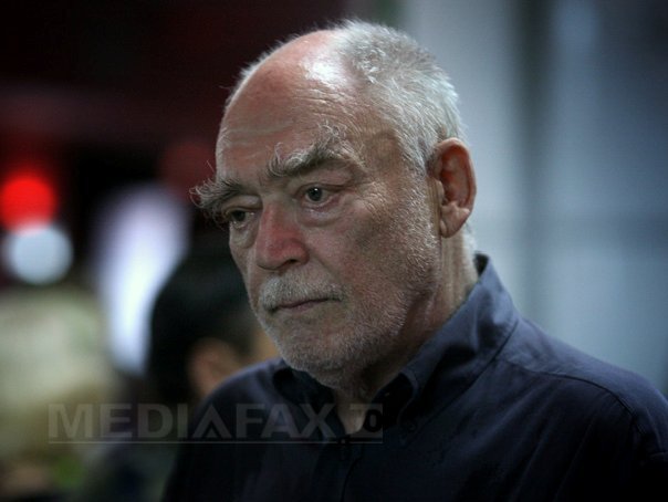 Imaginea articolului Actorul Mircea Albulescu rămâne internat la Institutul de Boli Cardiovasculare din Timişoara
