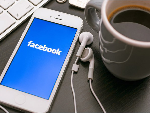 Imaginea articolului FACEBOOK anunţă o nouă schimbare: O versiune a reţelei sociale pentru angajaţii companiilor va fi lansată în curând