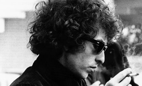 Imaginea articolului Bob Dylan a mulţumit în scris pentru Premiul Nobel. Cântareaţa Patti Smith îl va reprezenta la ceremonie