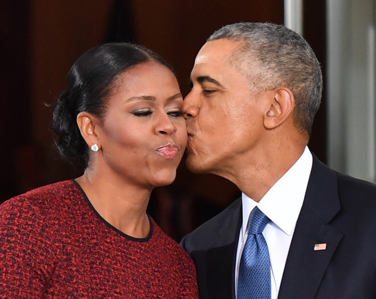 Imaginea articolului Soţii Barak şi Michelle Obama îşi vor scrie memoriile pentru 60 de milioane de dolari