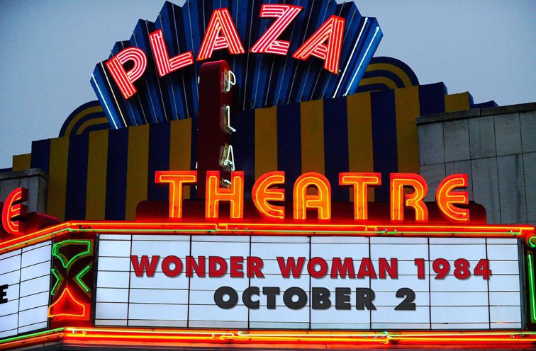 Imaginea articolului Lansarea filmului 'Wonder Woman 1984' a fost amânată pentru a treia oară