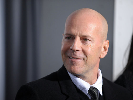 Imaginea articolului Bruce Willis suferă de demenţă. Apropiaţii au difuzat teribila veste